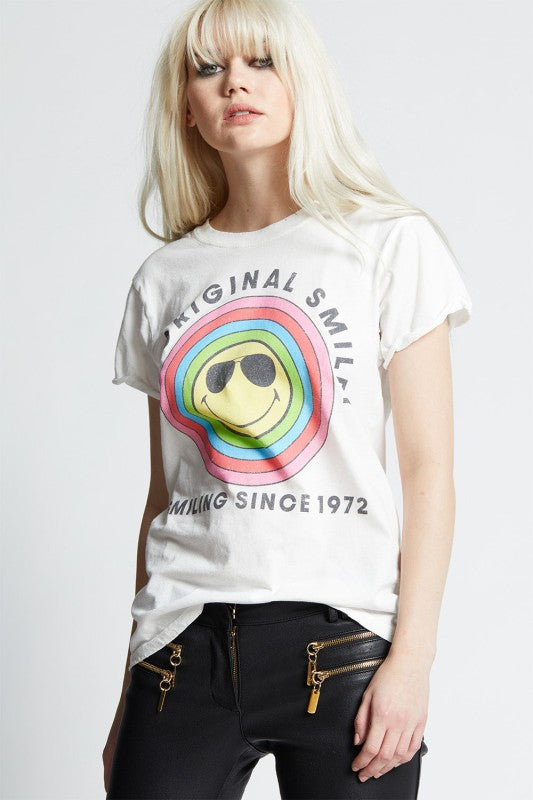 Original Smiley Vintage-Style Fitted Tee - Sleekdenim.com