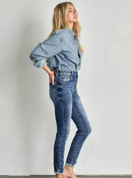 Artemis Vintage AT1068SKM HIGH RISE BUTTON SKINNY - Sleekdenim.com