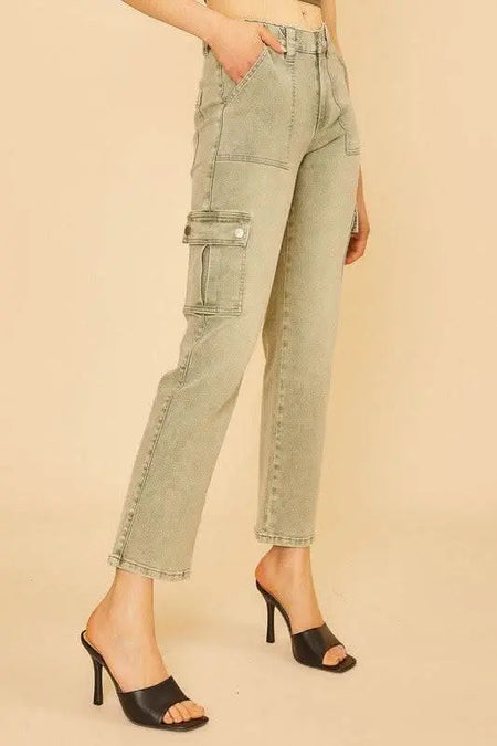 Annie Wear Straight Leg Jeans with Cargo Pockets - Sleekdenim.com