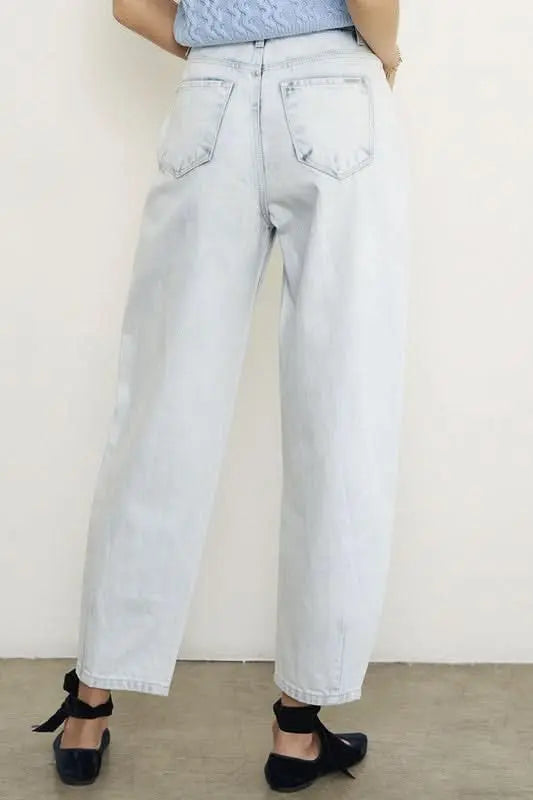 BALLOON SLOUCH JEANS - Sleekdenim.com