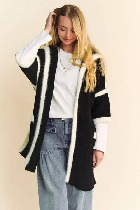 Davi & Dani Fuzzy Trim Open Front Loose Fit Cardigan - Sleekdenim.com