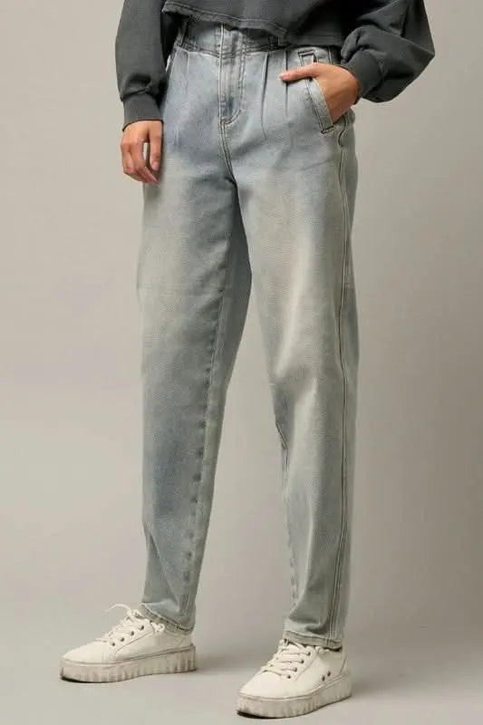 High Waisted Balloon Jeans - Sleekdenim.com