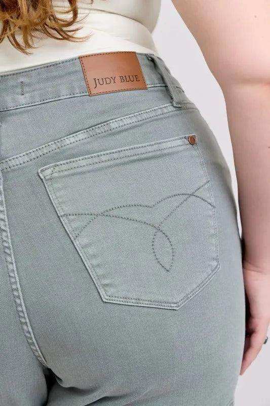 Judy Blue Hw Garment Dyed & Back Pkt Embroidery Shorts 150313 - Sleekdenim.com