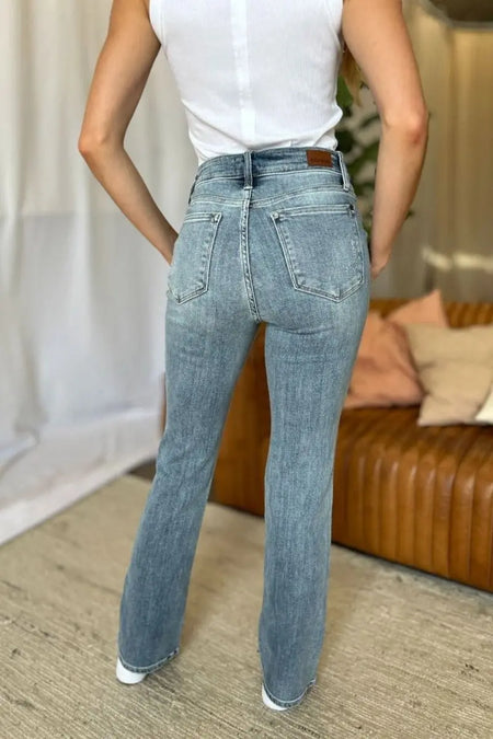 Judy Blue Full Size Medium Rise Bootcut Jeans - Sleekdenim.com