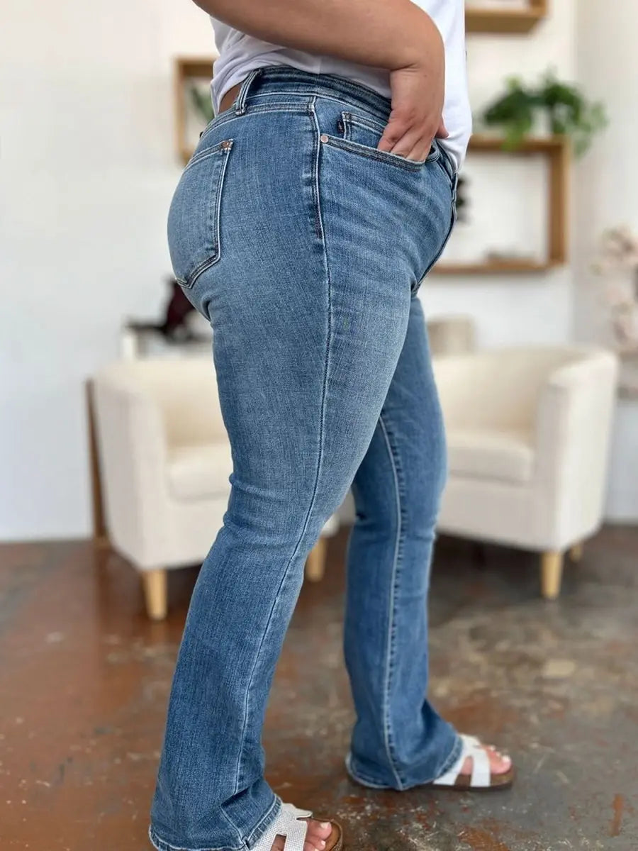 Judy Blue Full Size Mid - Rise Waist Straight Jeans - Sleekdenim.com