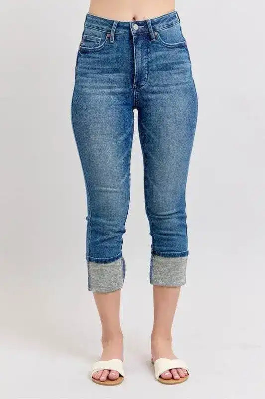 Judy Blue Full Size Skinny Cuff Capris Jeans with Pockets - Sleekdenim.com