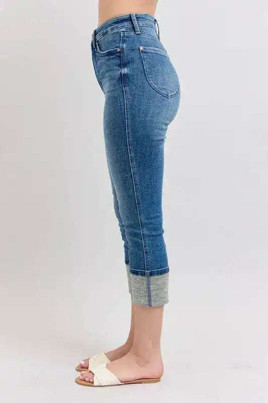 Judy Blue Full Size Skinny Cuff Capris Jeans with Pockets - Sleekdenim.com