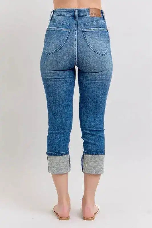 Judy Blue Full Size Skinny Cuff Capris Jeans with Pockets - Sleekdenim.com