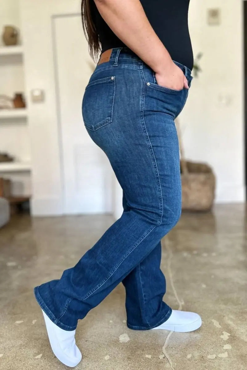 Judy Blue Full Size Tummy Control Straight Jeans - Sleekdenim.com