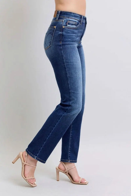 Judy Blue Full Size Washed Straight Leg Jeans with Pockets - Sleekdenim.com