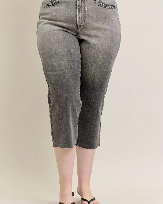 Judy Blue Full Size Wide Leg Capris Jeans Plus Size - Sleekdenim.com