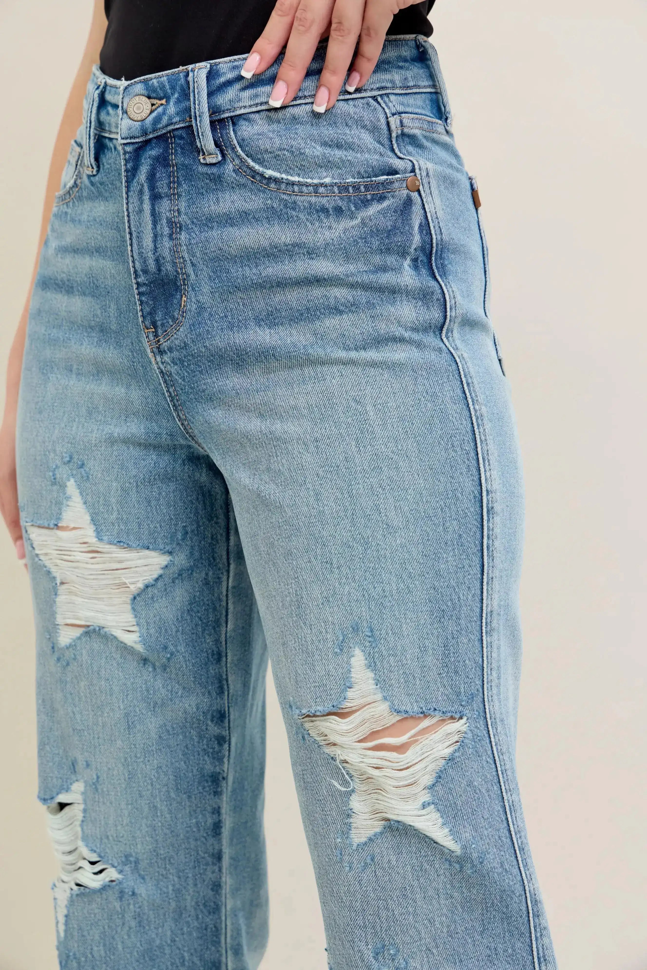 Judy Blue High Waist Rigid Magic Star Shaped Destroy 90's Straight Jeans 88915 - Sleekdenim.com