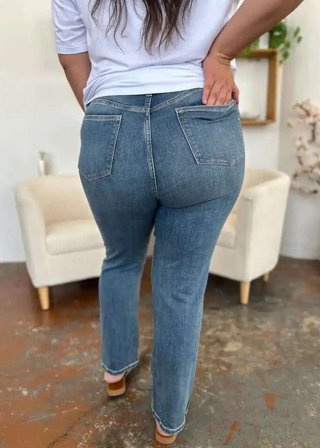Judy Blue High Waist Straight Jeans 8602 - Sleekdenim.com