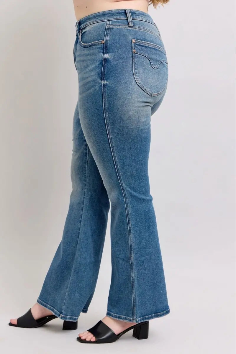 Judy Blue MR Tummy Control Vintage Wash Jeans - Sleekdenim.com