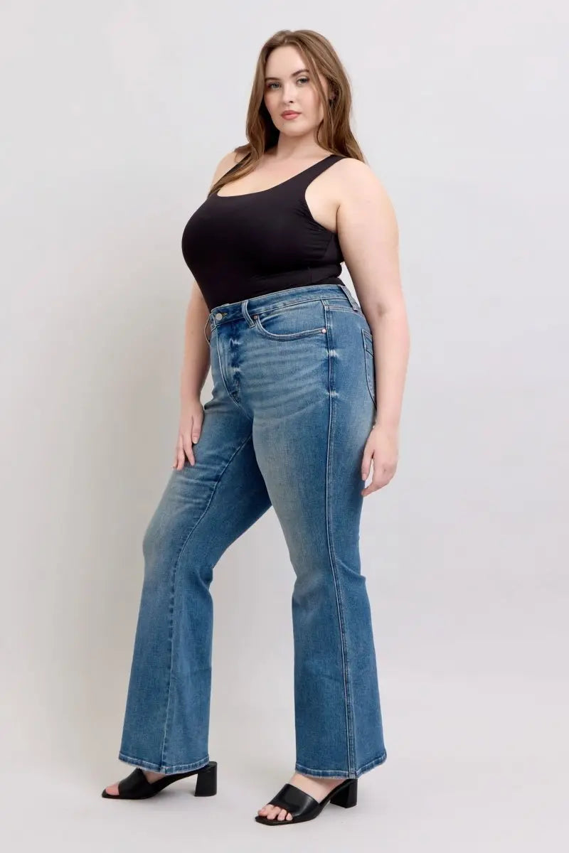 Judy Blue MR Tummy Control Vintage Wash Jeans - Sleekdenim.com