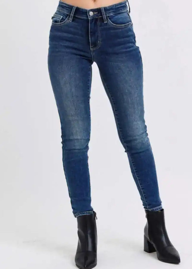 Judy Blue Mid-Rise Waist Skinny Jeans with Thermal Lining 82639 - Sleekdenim.com
