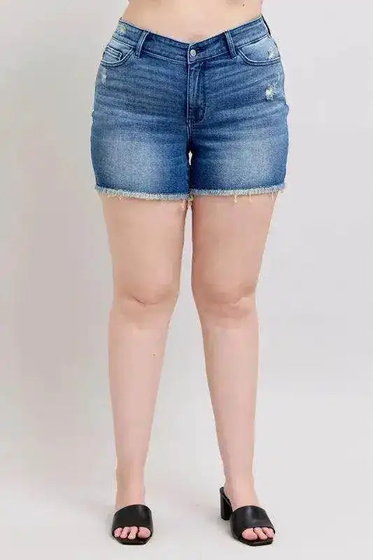 Judy Blue V-Front Denim Shorts with Shield Pockets 15292 - Sleekdenim.com