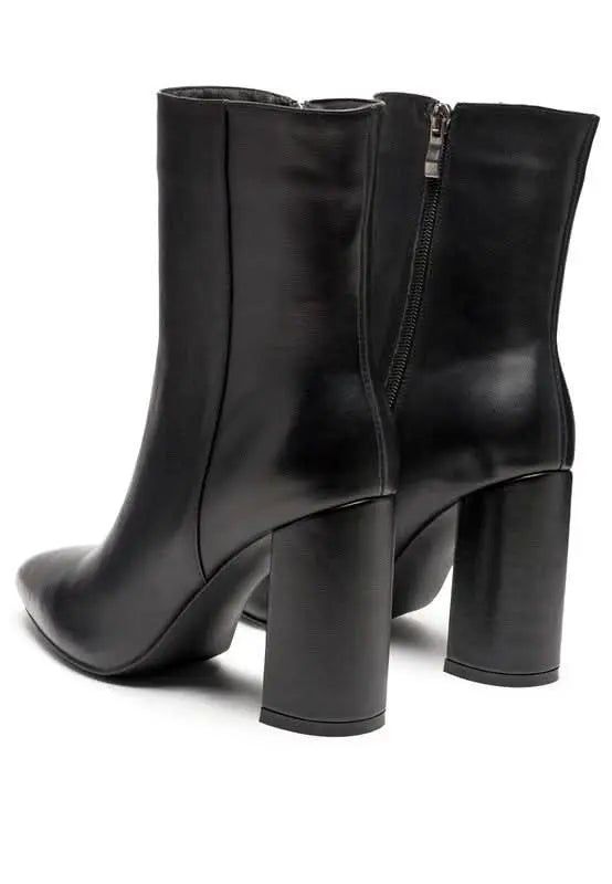 MARGEN ANKLE - HIGH POINTED TOE BLOCK HEELED BOOT - Sleekdenim.com