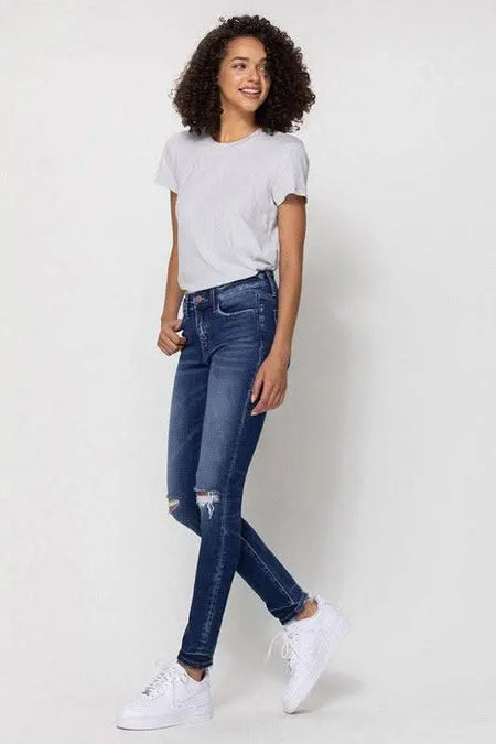 Mid Rise Ankle Skinny W/Distressed Hem - Sleekdenim.com