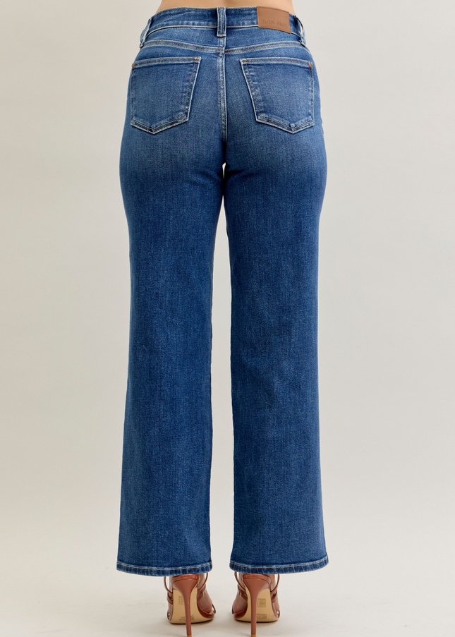 Judy Blue Mid Rise 90's Front Patch Double Pocket Straight Denim Jeans 82680 - Sleekdenim.com