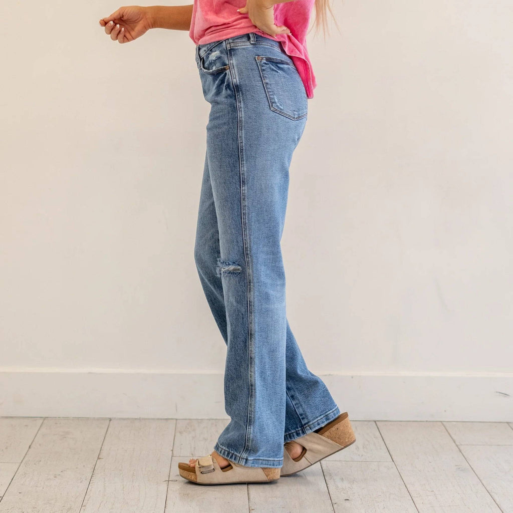 Judy Blue High Waist Rigid Magic Criss-Cross Waistband Dad Jeans 88883 | Sleekdenim.com