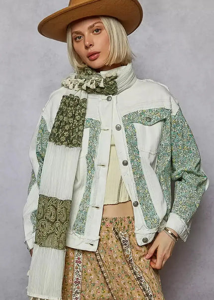 POL Button Down Patchwork Denim Jacket with Floral Print Details - Sleekdenim.com