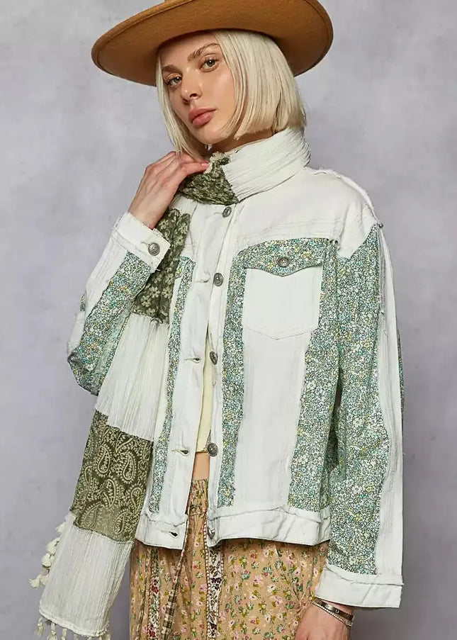 POL Button Down Patchwork Denim Jacket with Floral Print Details - Sleekdenim.com