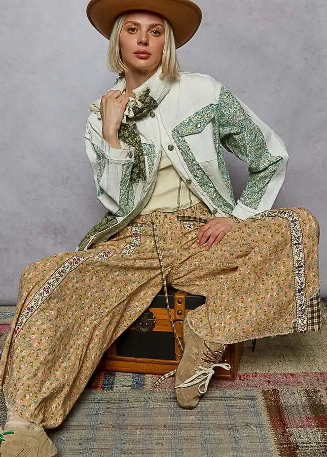 POL Button Down Patchwork Denim Jacket with Floral Print Details - Sleekdenim.com