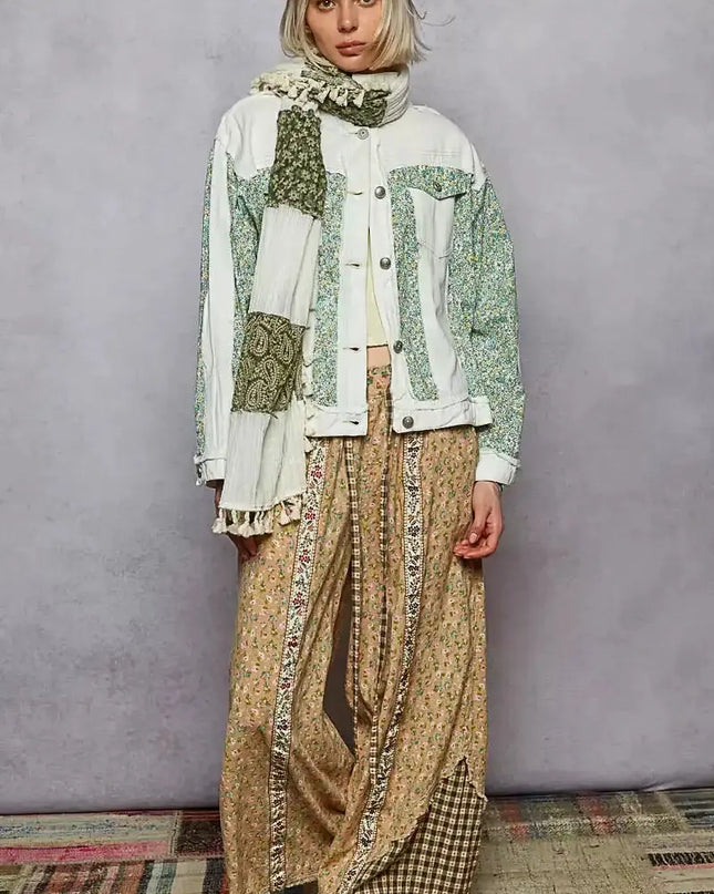 POL Button Down Patchwork Denim Jacket with Floral Print Details - Sleekdenim.com