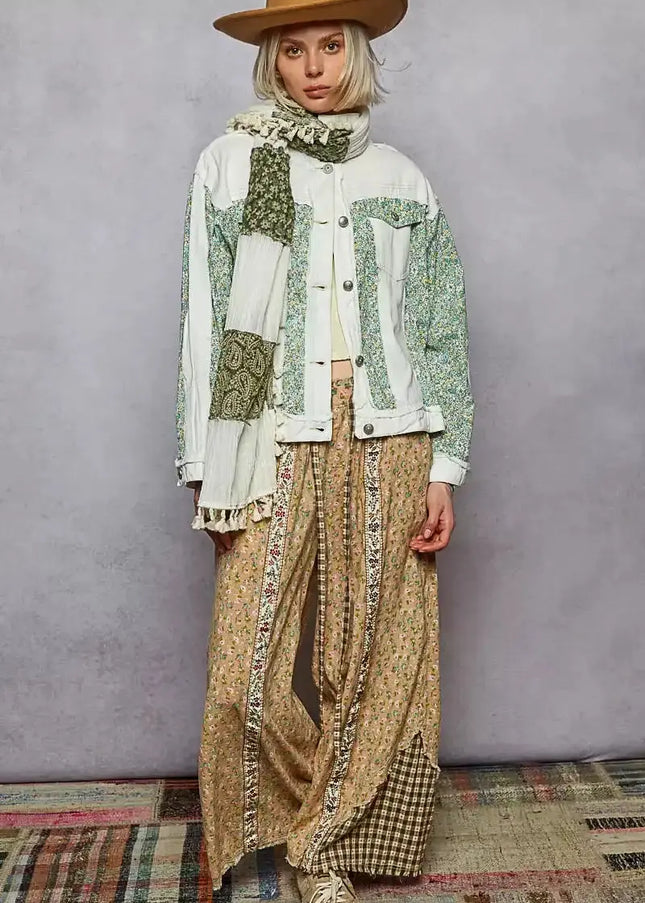 POL Button Down Patchwork Denim Jacket with Floral Print Details - Sleekdenim.com