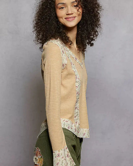 POL Floral Patch V-Neck Long Sleeve Ribbed Top - Sleekdenim.com