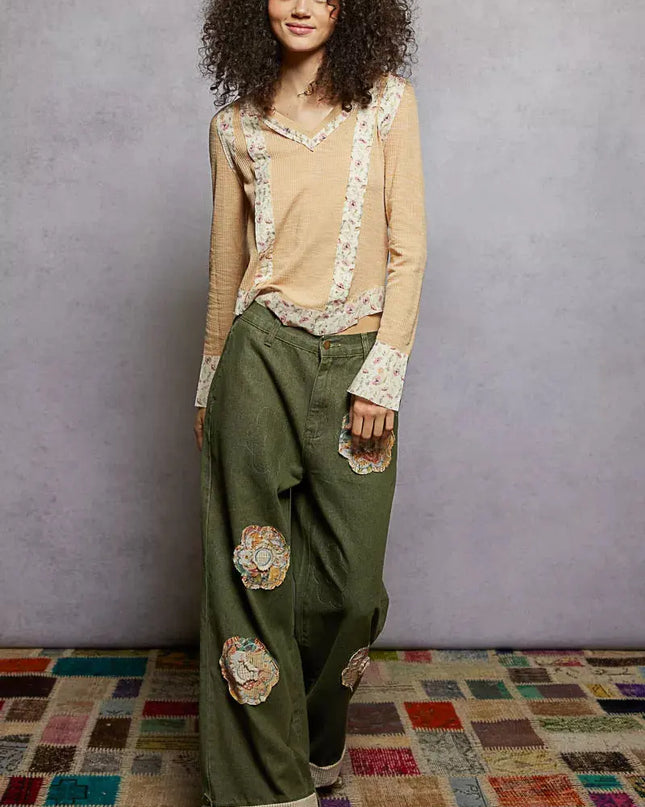 POL Floral Patch V-Neck Long Sleeve Ribbed Top - Sleekdenim.com