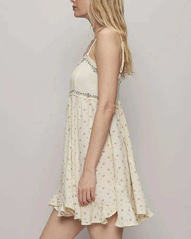 POL Ruffled Hem Floral Print Cami Mini Dress - Sleekdenim.com