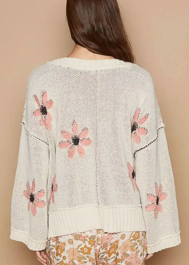 POL V-Neck Floral Pattern Chenille Sweater - Sleekdenim.com