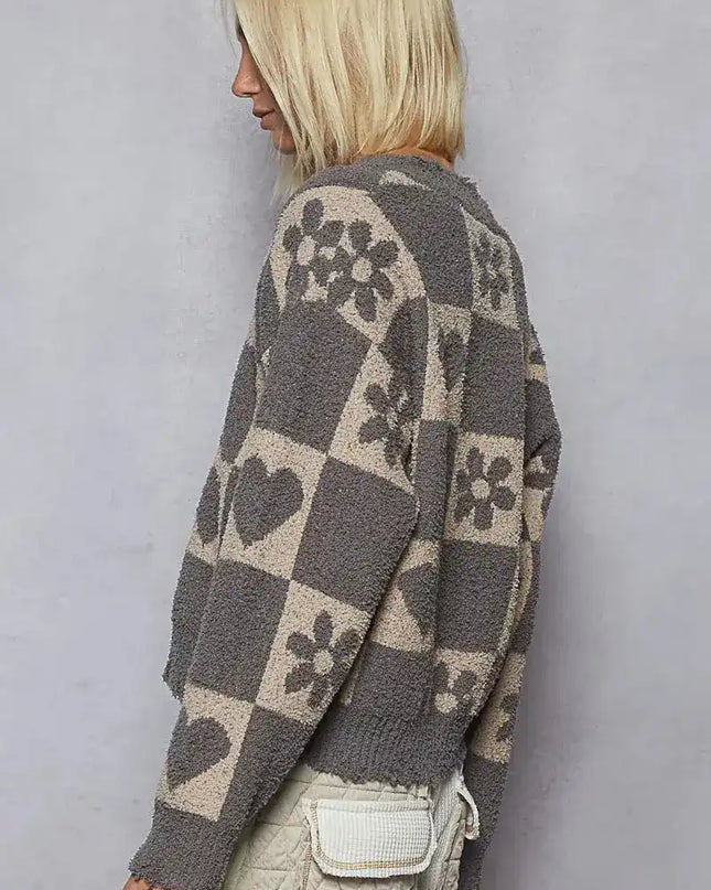 POL V-Neck Heart Pattern Checkered Sweater - Sleekdenim.com