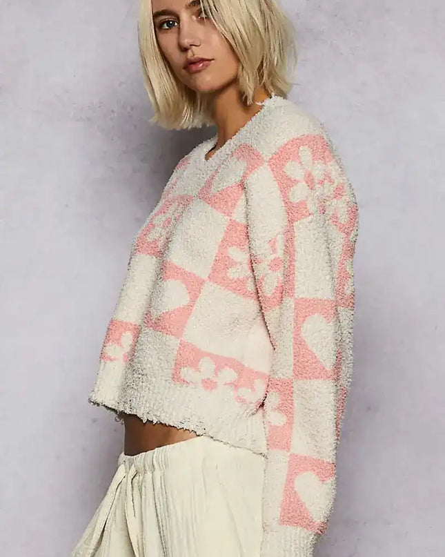 POL V-Neck Heart Pattern Checkered Sweater - Sleekdenim.com