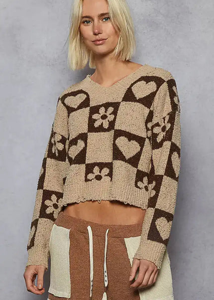 POL V-Neck Heart Pattern Checkered Sweater - Sleekdenim.com