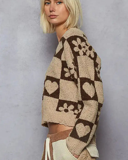POL V-Neck Heart Pattern Checkered Sweater - Sleekdenim.com