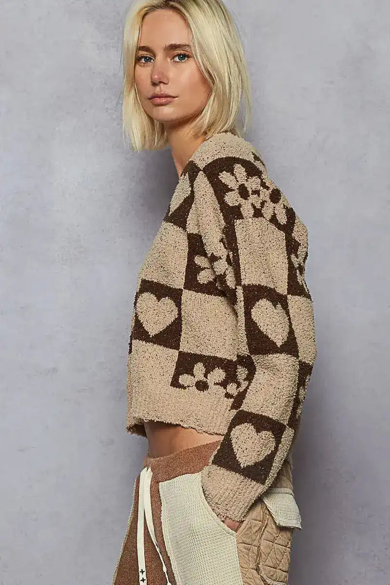 POL V-Neck Heart Pattern Checkered Sweater - Sleekdenim.com