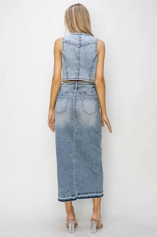 RISEN Button Down Crop Denim Vest - Sleekdenim.com