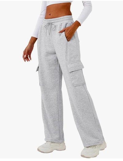 Womens Cargo Sweatpants Wide Leg Fleece Sweatpants Baggy Cargo Joggers with Pockets High Waisted Sweat Cargo Pants