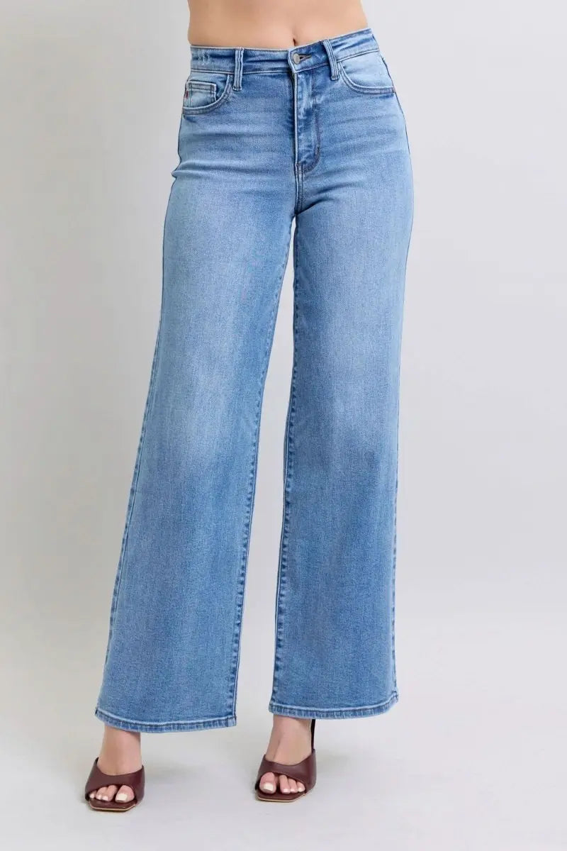 Judy Blue Full Size Wide Leg Jeans with Pockets - Sleekdenim.com