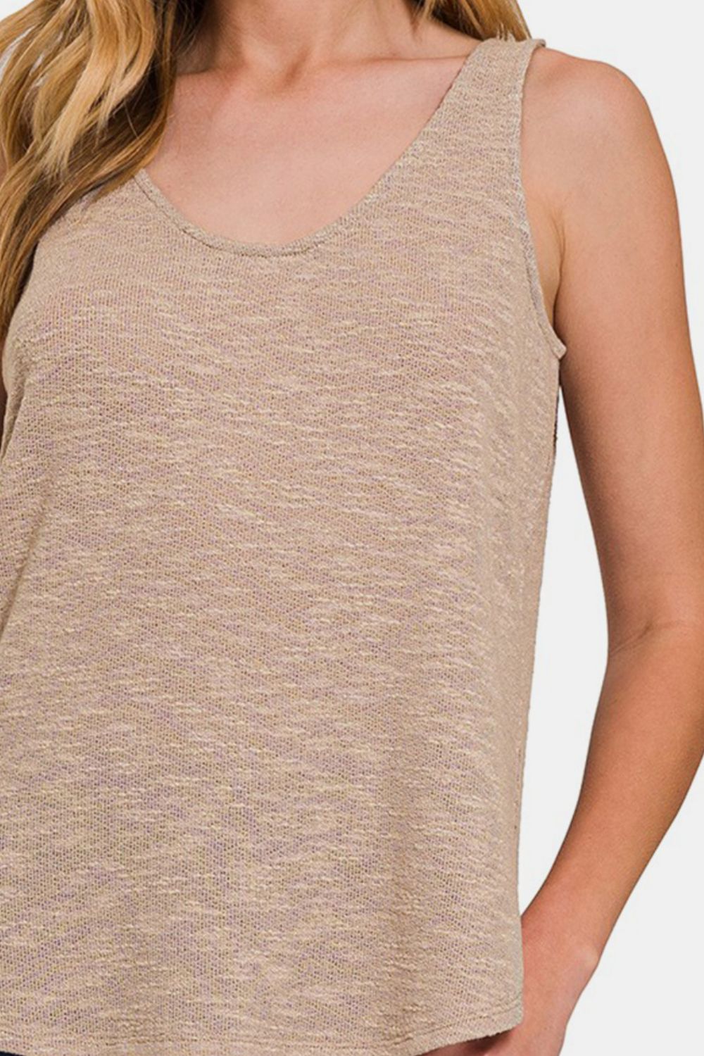 Zenana Curved Hem Round Neck Tank - Sleekdenim.com