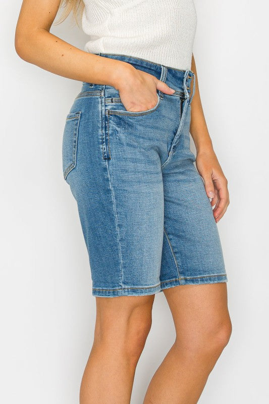 Artemis Vintage High Rise Double Button Waistband Bermuda Jeans Shorts - Sleekdenim.com