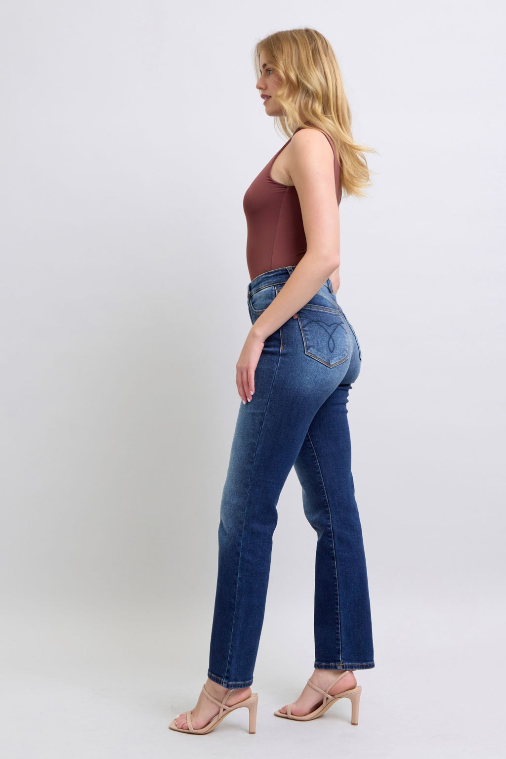 Judy Blue Full Size Washed Straight Leg Jeans with Pockets | Sleekdenim.com