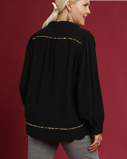 Umgee Full Size Linen Scallop Hem Blouse with Contrast Trim Plus Size - Sleekdenim.com