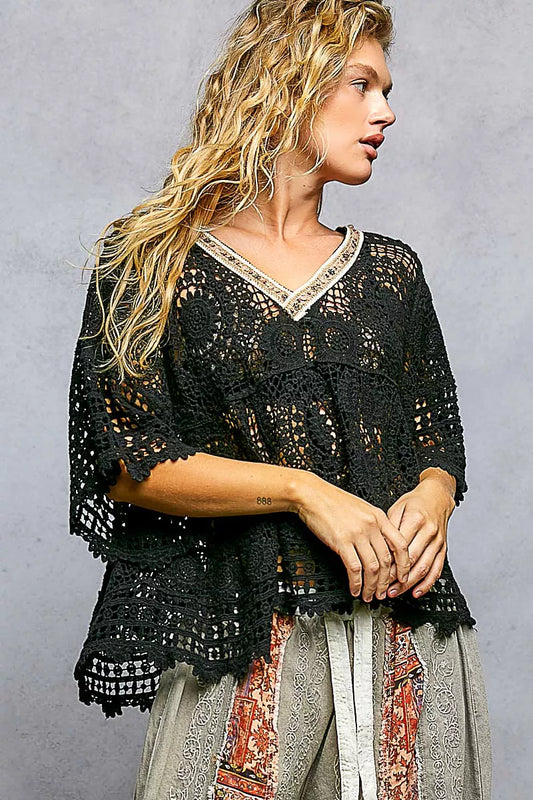 POL V-Neck Crochet Top with Scalloped Hem - Sleekdenim.com