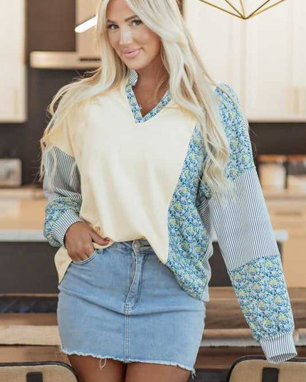 Syllena Collared Boxy Fit Sweatshirt - Sleekdenim.com