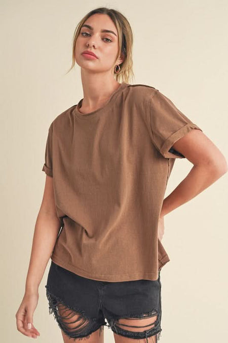 Aemi + Co Exposed Seam Round Neck Short Sleeve T-Shirt - Sleekdenim.com