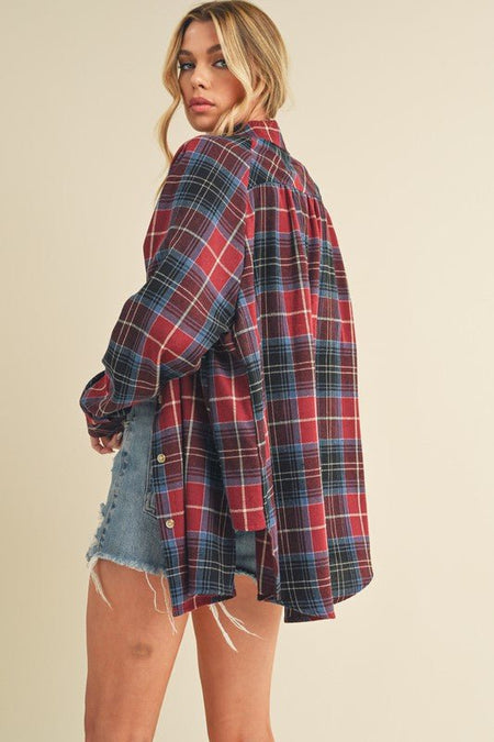 Aemi + Co Flannel Plaid Button Up Raglan Sleeve Shirt - Sleekdenim.com